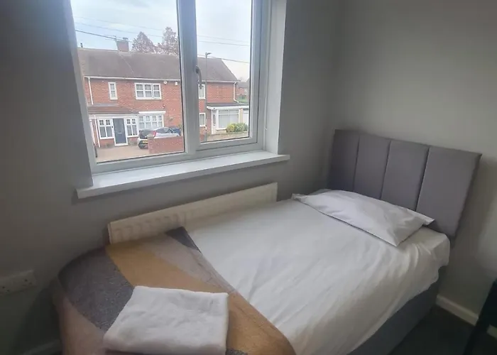 Stylish 4 Bed